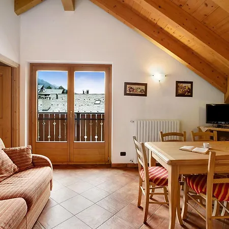 Apartment Casa Michela Trilocale Mansardato Valfurva